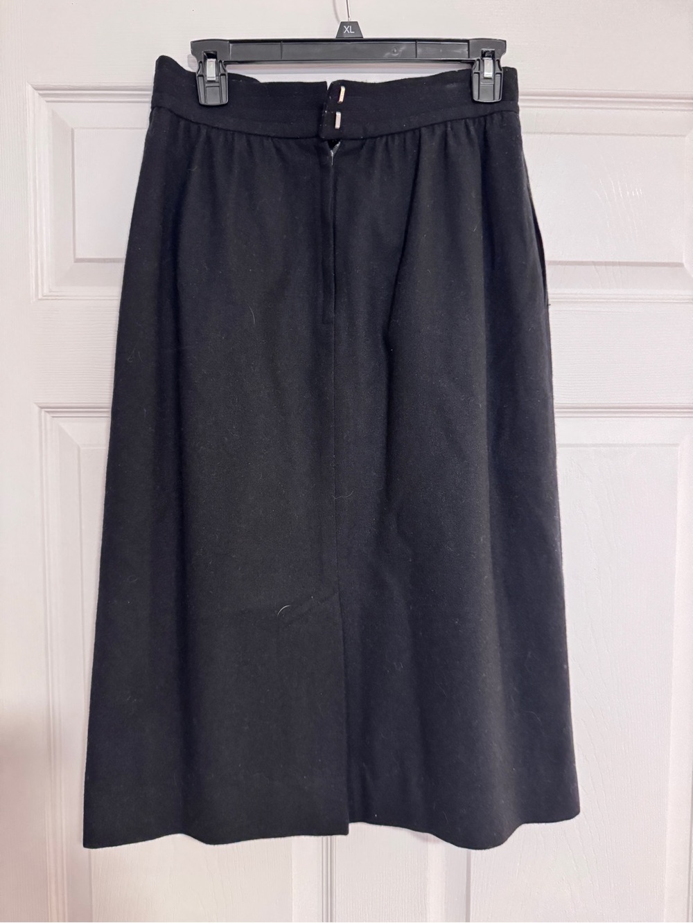 Classic vintage Black A-Line Women’s wool Skirt - Picture 2 of 7